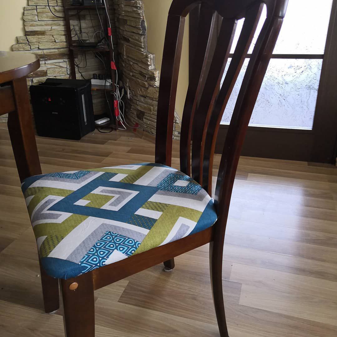 Перетяжка мебели в Петроградском районе